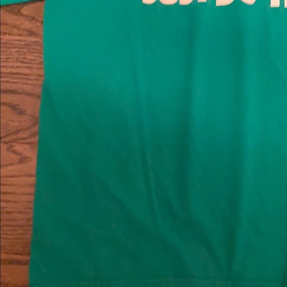 Kids LG Green Nike T-Shirt - Picture 3 of 3